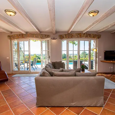 Beautiful Stone House In Porec