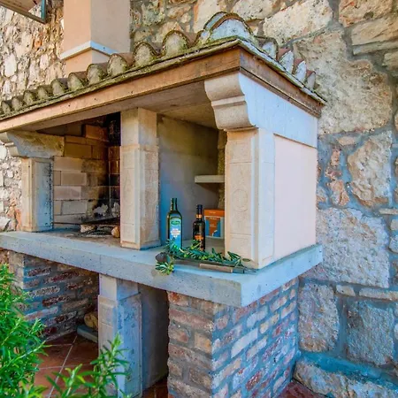 Beautiful Stone House In Porec *