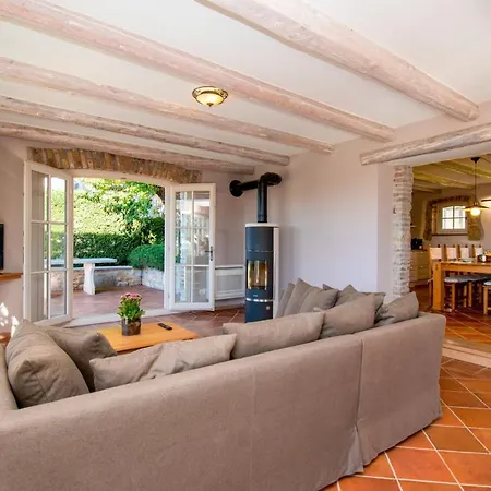 Beautiful Stone House In Porec Villa